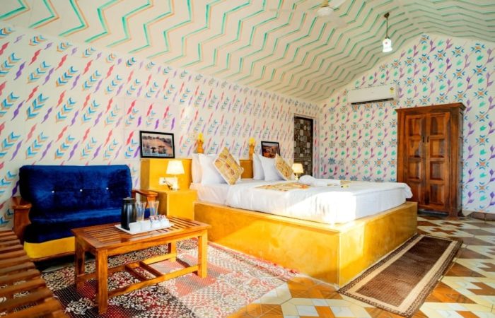 Luxury Heritage Cottage with Ac (2)