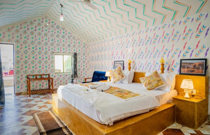 Luxury Heritage Cottage with Ac (4)
