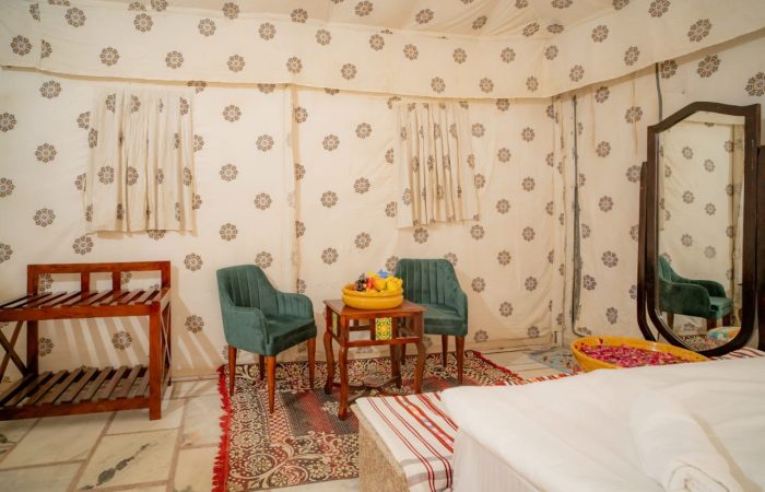Super Deluxe Luxury Tent (7)