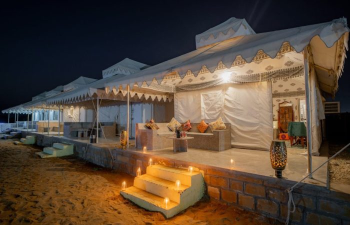 Super Deluxe Luxury Tent (9)